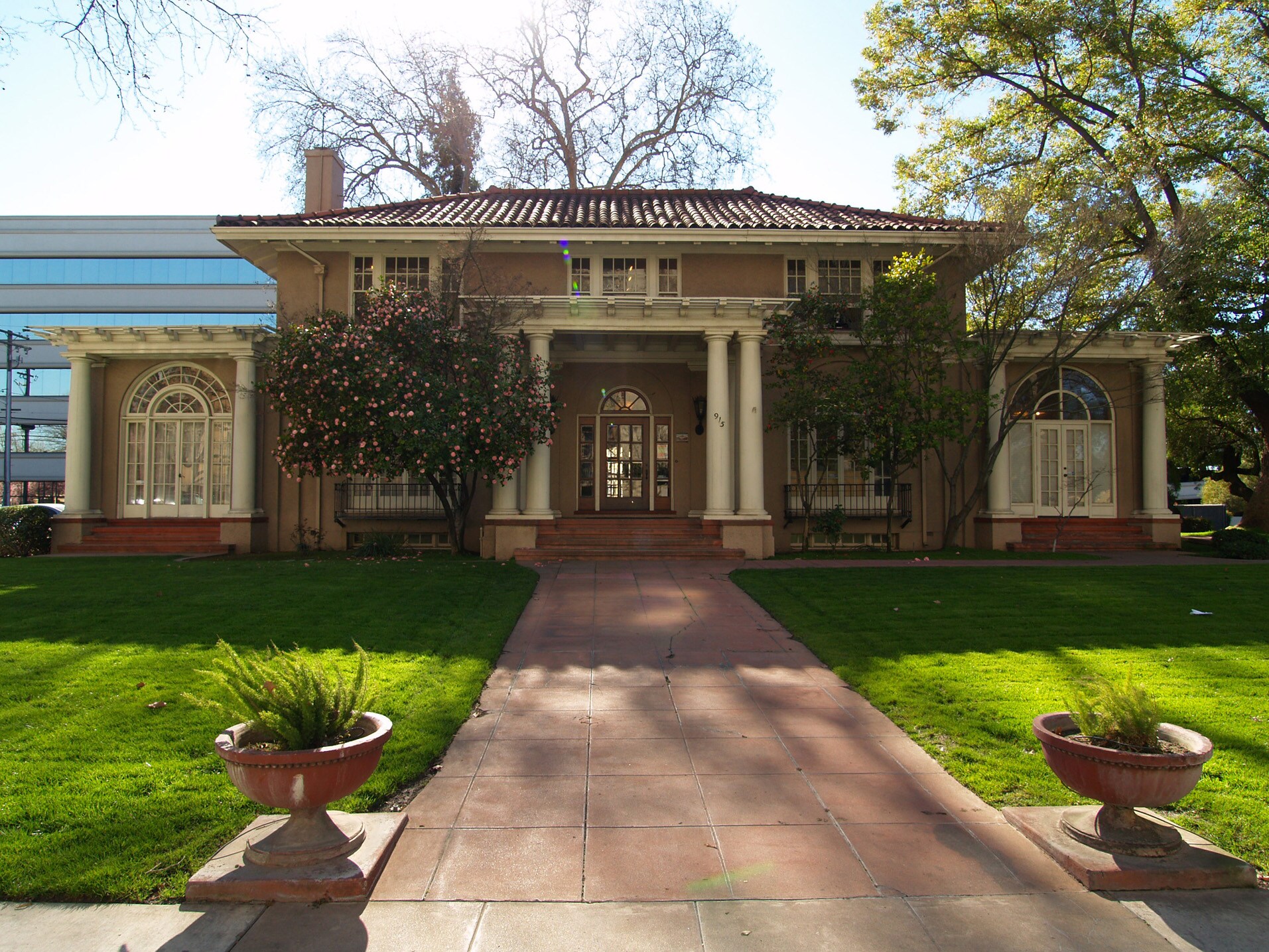 915 17th St, Modesto, CA for sale Primary Photo- Image 1 of 1