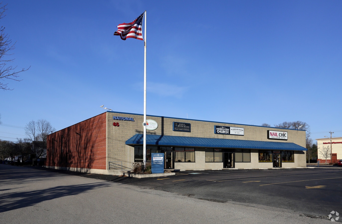 65 Newport Ave, East Providence, RI 02916