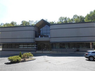 More details for 526 E Bruceton Rd, Pittsburgh, PA - Office for Lease