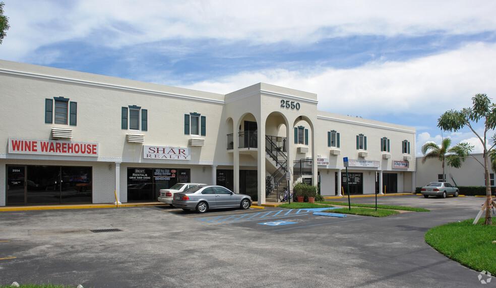 2542-2556 N Federal Hwy, Fort Lauderdale, FL for lease - Building Photo - Image 2 of 7