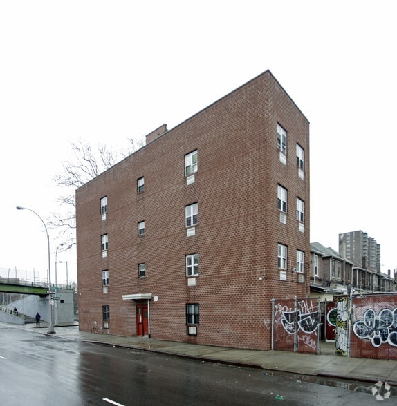 1520 Bruckner Blvd, Bronx, NY for sale - Building Photo - Image 2 of 2