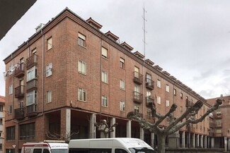 More details for Plaza San Francisco, 1, Ávila - Multifamily for Sale