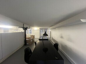 3 Rue Palatine, Paris for lease Interior Photo- Image 2 of 14