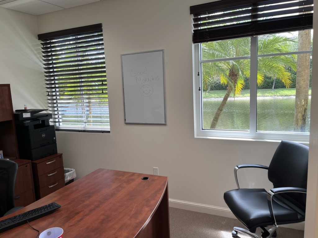 6131 Lyons Rd, Coconut Creek, FL for lease Interior Photo- Image 1 of 4