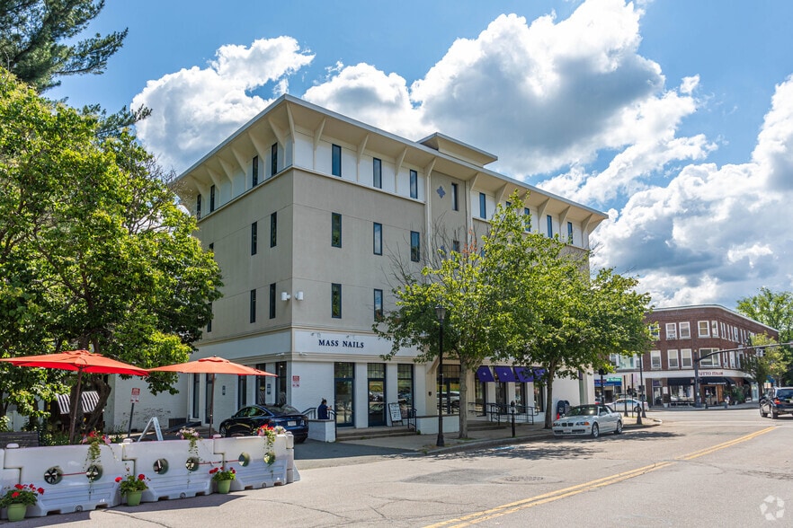 8 Grove St, Wellesley, MA for lease - Building Photo - Image 2 of 4