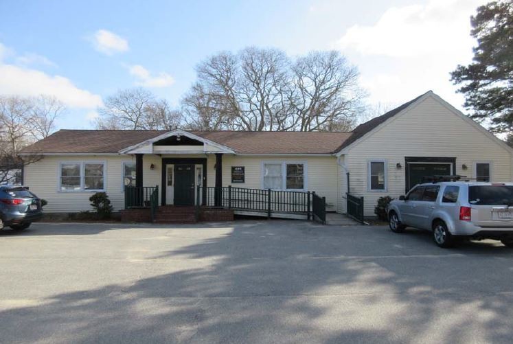 421 W Main St, Hyannis, MA for sale - Building Photo - Image 1 of 1