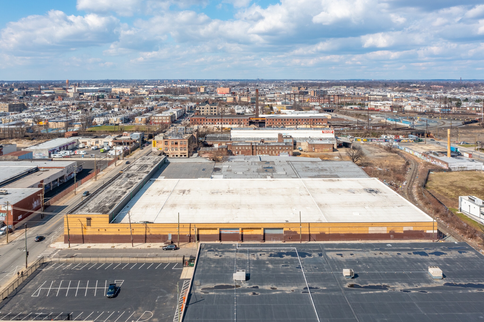 2235 Castor Ave, Philadelphia, PA for lease Building Photo- Image 1 of 14