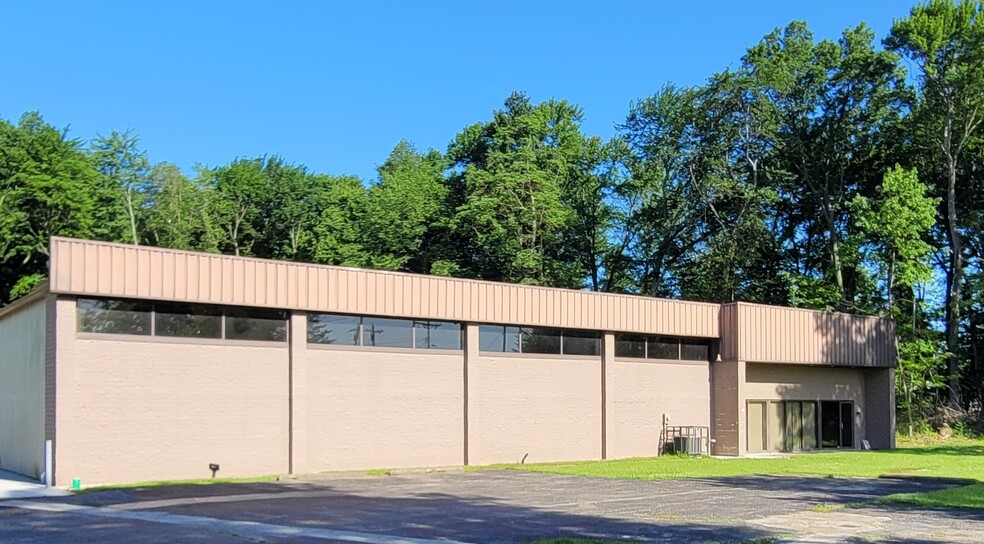 3947 Bach Buxton Rd, Amelia, OH for lease - Building Photo - Image 1 of 3