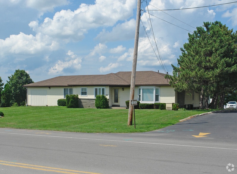 2640 Ridgeway Ave, Rochester, NY for lease - Building Photo - Image 2 of 58