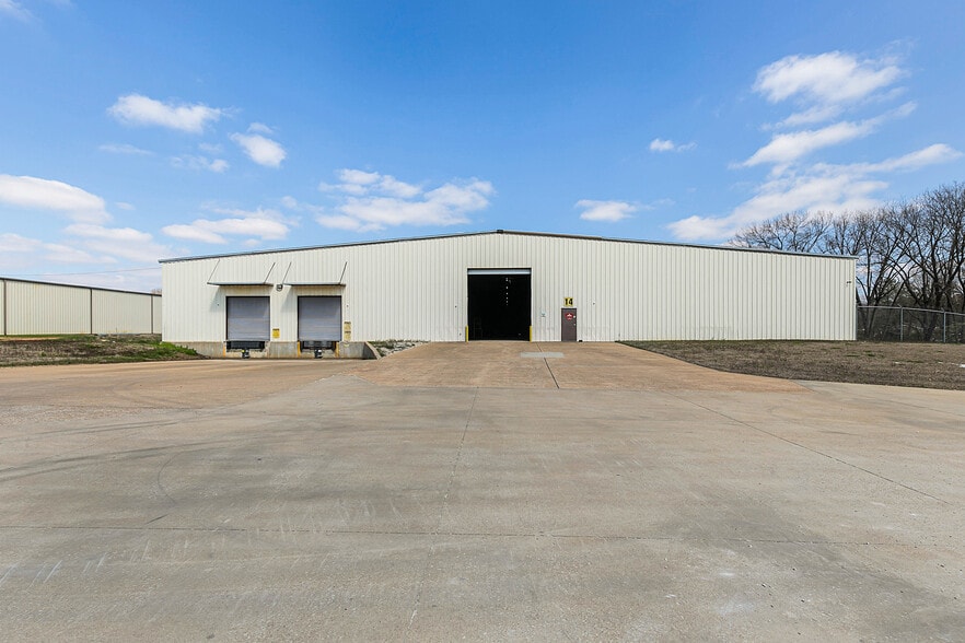 1200 Lyell St, Milan, TN for lease - Building Photo - Image 3 of 25