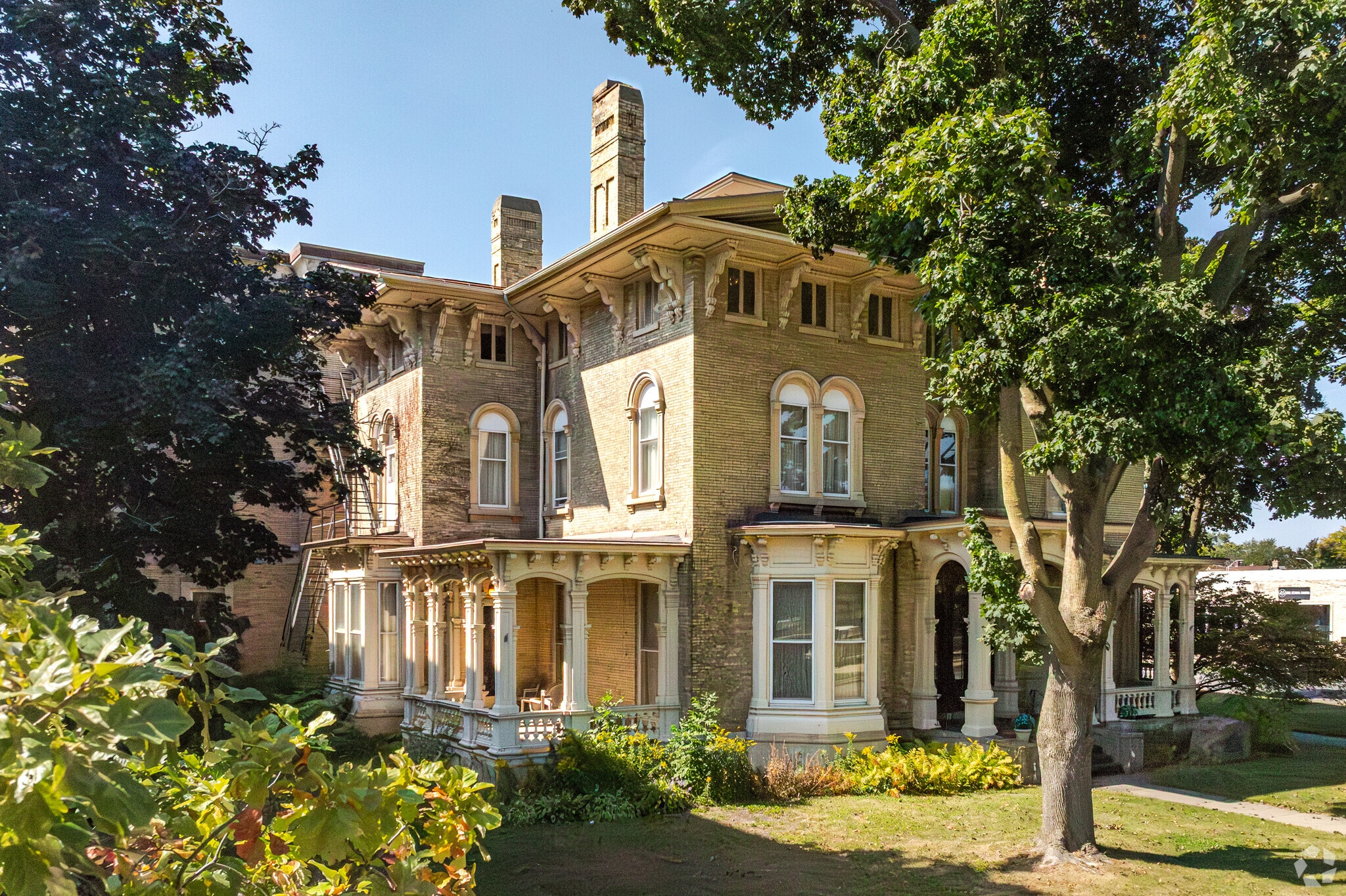 1012 Main St, Racine, WI for sale Primary Photo- Image 1 of 1