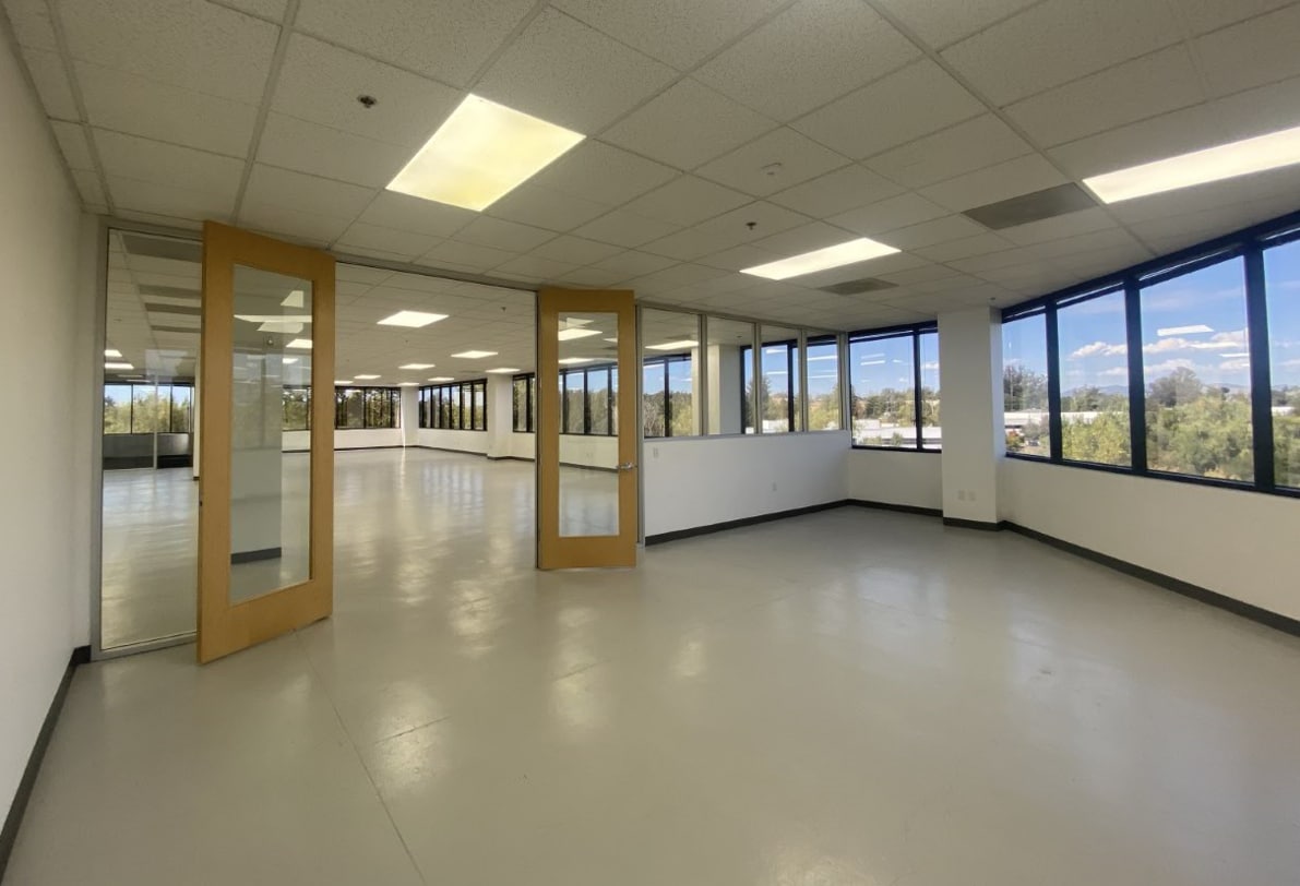 5341 Old Redwood Hwy, Petaluma, CA for lease Interior Photo- Image 1 of 5