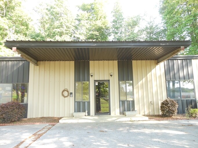 1 Appalachian Trl, Jasper, GA 30143