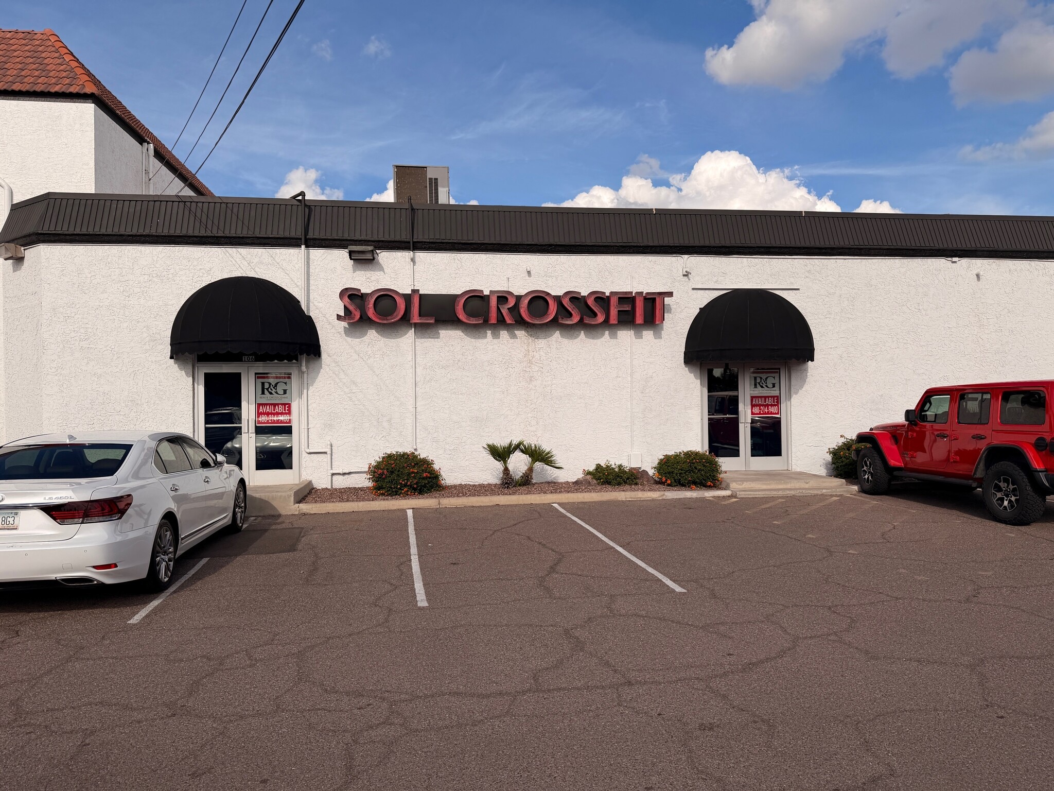 3601-3719 E Indian School Rd, Phoenix, AZ for lease Building Photo- Image 1 of 10