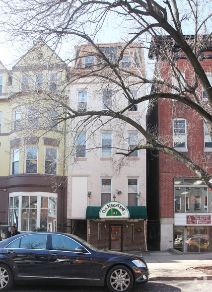 2110 N Charles St, Baltimore, MD for sale - Primary Photo - Image 1 of 1