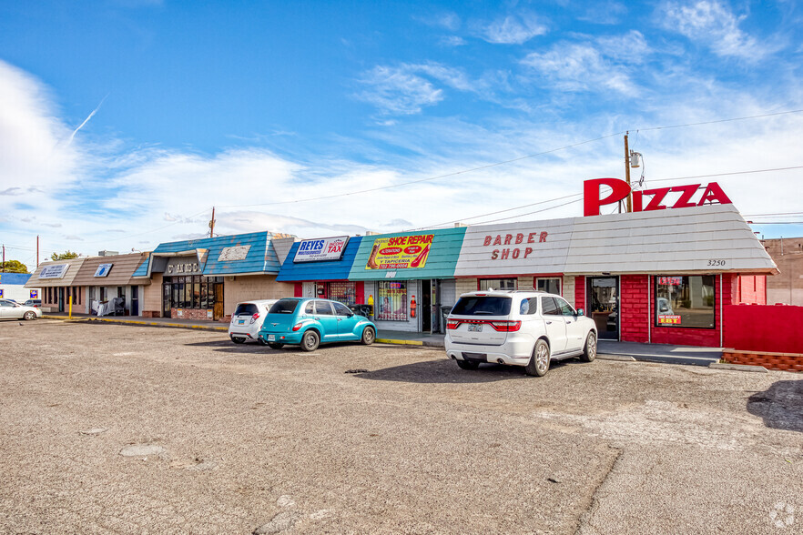 3250 Civic Center Dr, North Las Vegas, NV for sale - Building Photo - Image 1 of 19