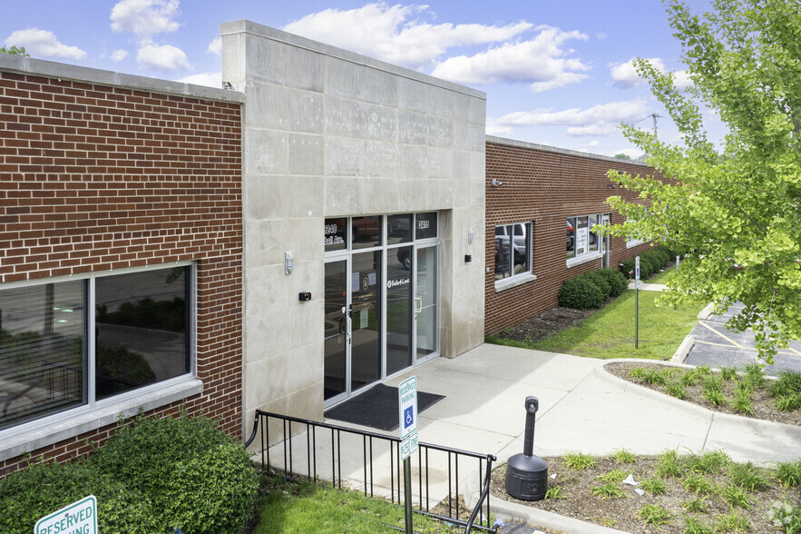 3419 Madison St, Skokie, IL for lease - Building Photo - Image 1 of 7