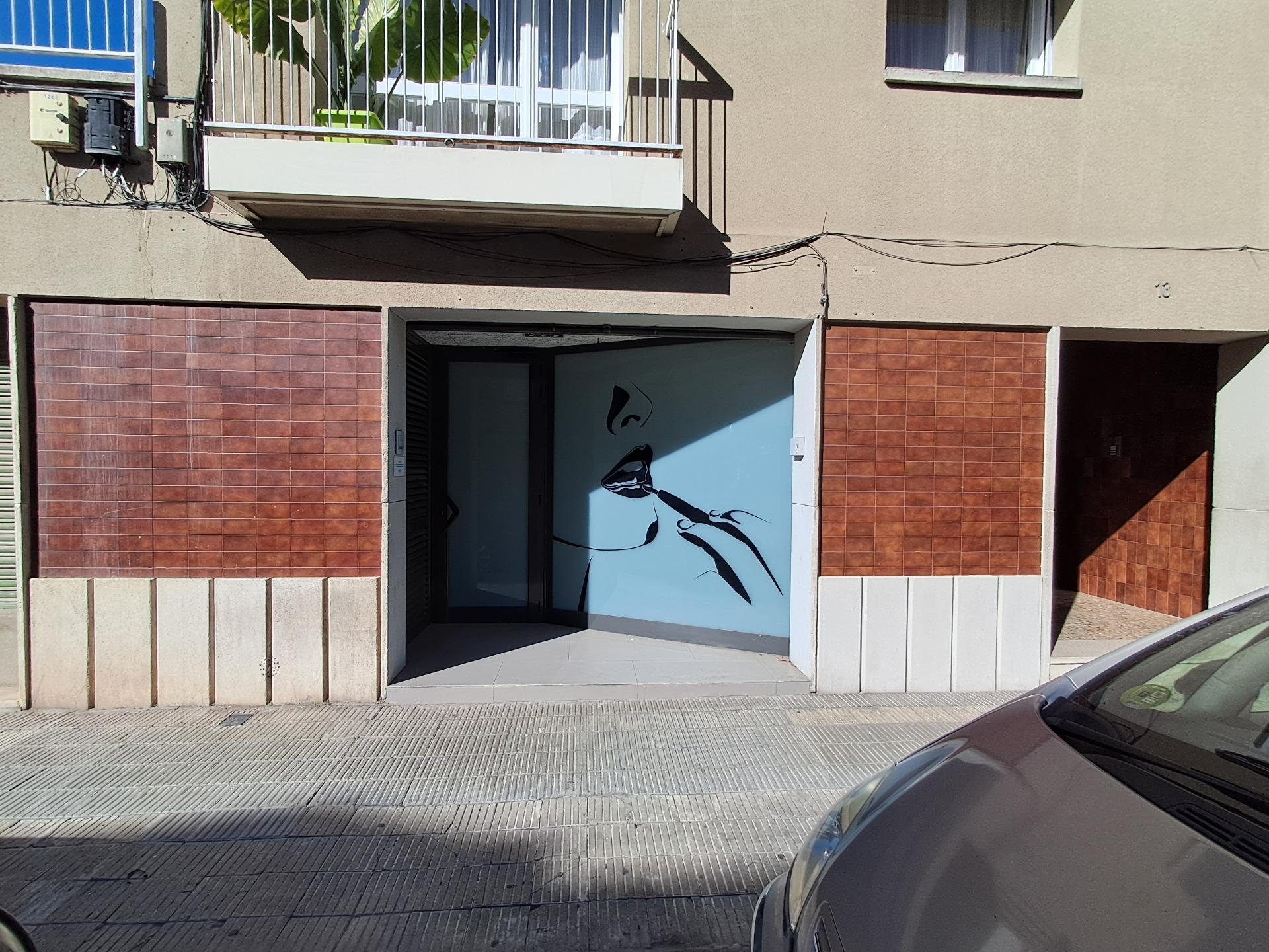 Retail in Igualada, Barcelona for lease Interior Photo- Image 1 of 13