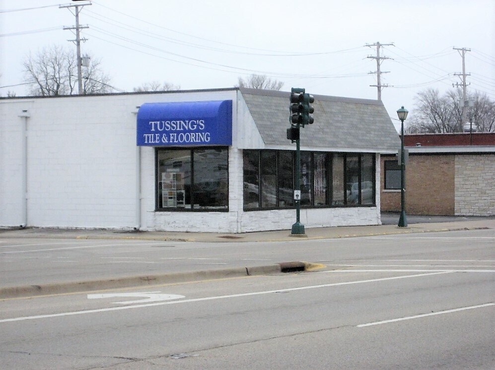 5545 N 2nd St, Loves Park, IL 61111