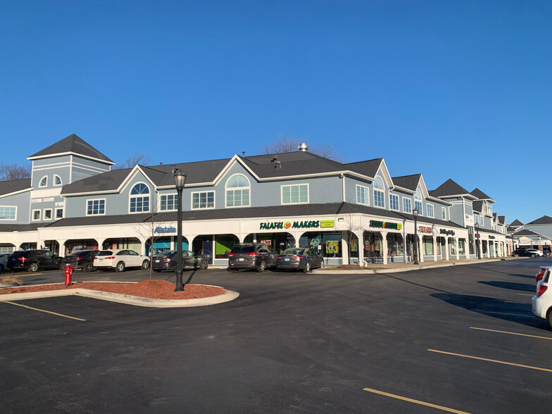 1131-1217 McHenry Rd, Buffalo Grove, IL for lease - Building Photo - Image 3 of 10