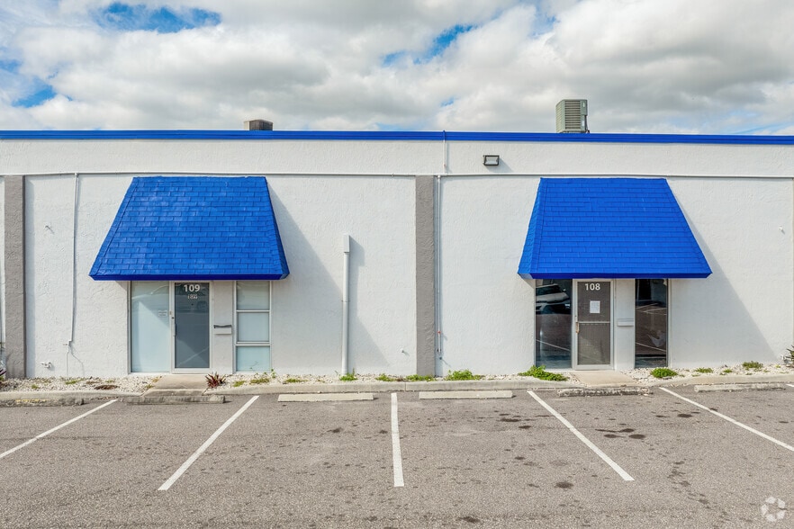 2510 Kirby Cir NE, Palm Bay, FL for lease - Building Photo - Image 2 of 13