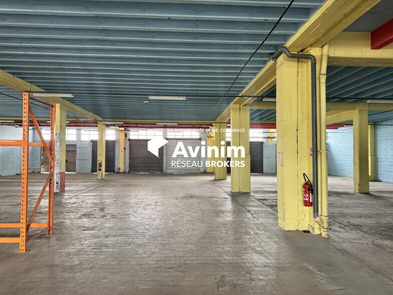 Industrial in Bobigny for lease - Interior Photo - Image 2 of 3