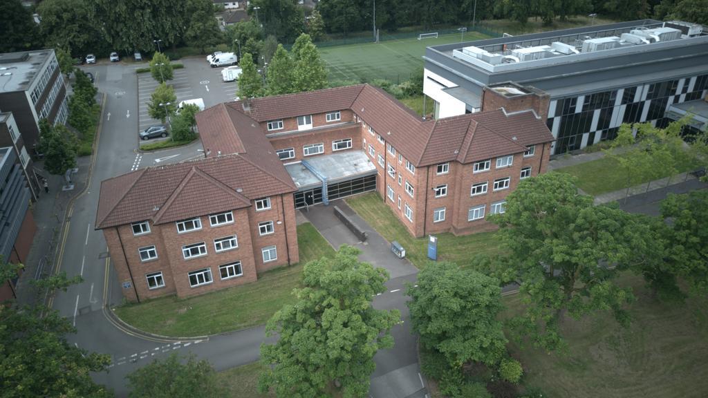 Crewe Green Rd, Crewe for lease Building Photo- Image 1 of 3