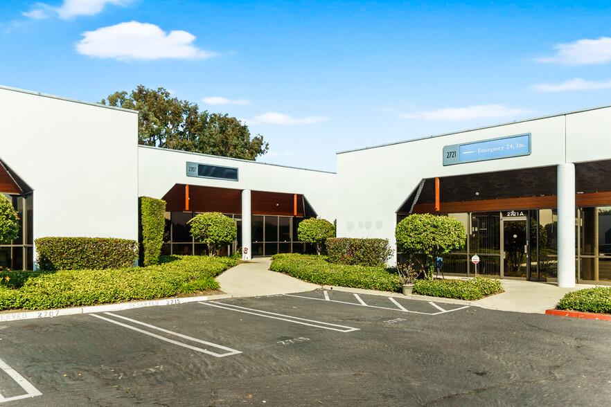 2701-2715 Saturn St, Brea, CA for lease - Building Photo - Image 3 of 19