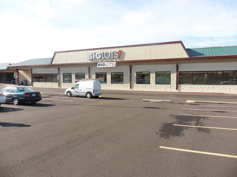 1350-24 to 30 NE Stephens St, Roseburg, OR for lease - Primary Photo - Image 1 of 2