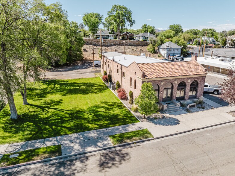 421 Court St, Elko, NV for sale - Building Photo - Image 2 of 48