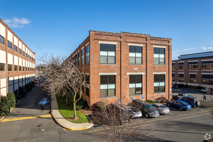 171 Jersey St, Trenton, NJ for lease - Building Photo - Image 2 of 11