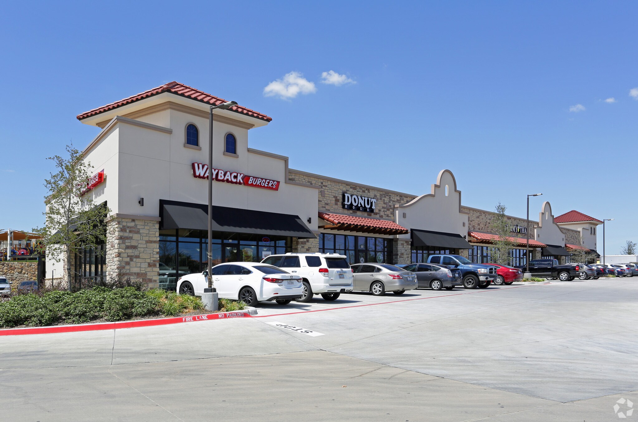 6421-6451 Riverside Dr, Irving, TX for sale Primary Photo- Image 1 of 1