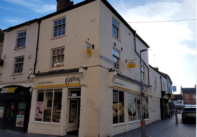 18 Victoria Street & 5 West St Marys Gat portfolio of 2 properties for sale on LoopNet.com - Primary Photo - Image 2 of 2