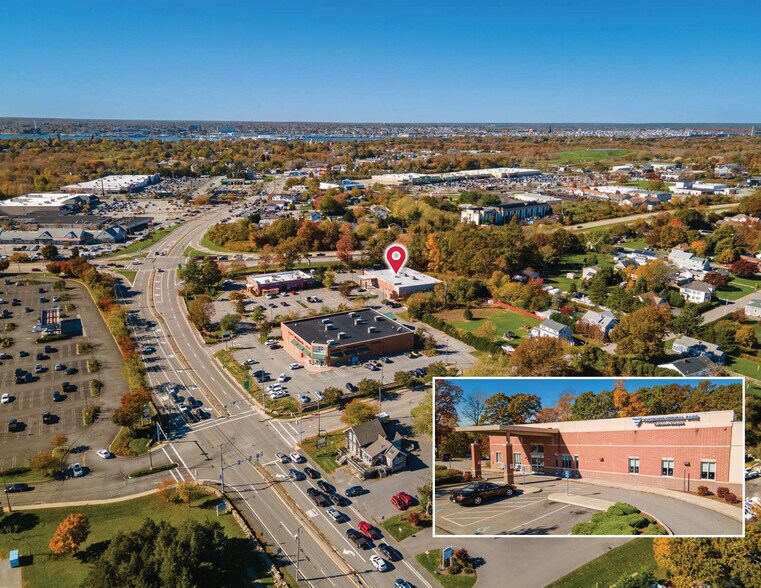 216 Huttleston Ave, Fairhaven, MA 02719