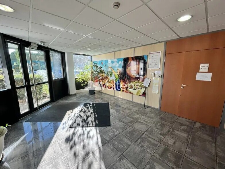 24 Avenue Marcel Dassault, Toulouse for lease - Lobby - Image 2 of 17