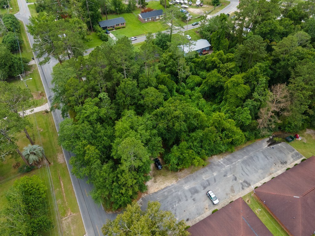 1014 S Gordon Ave, Adel, GA 31620 Magnolia Villas