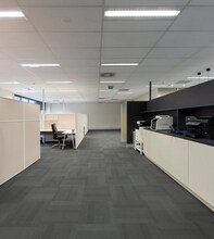 113 Canberra Ave, Griffith for lease Interior Photo- Image 2 of 5