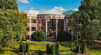 Liberty Plaza I - Business Park