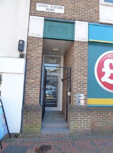 12-16 Grosvenor Rd, Tunbridge Wells for lease - Building Photo - Image 2 of 7