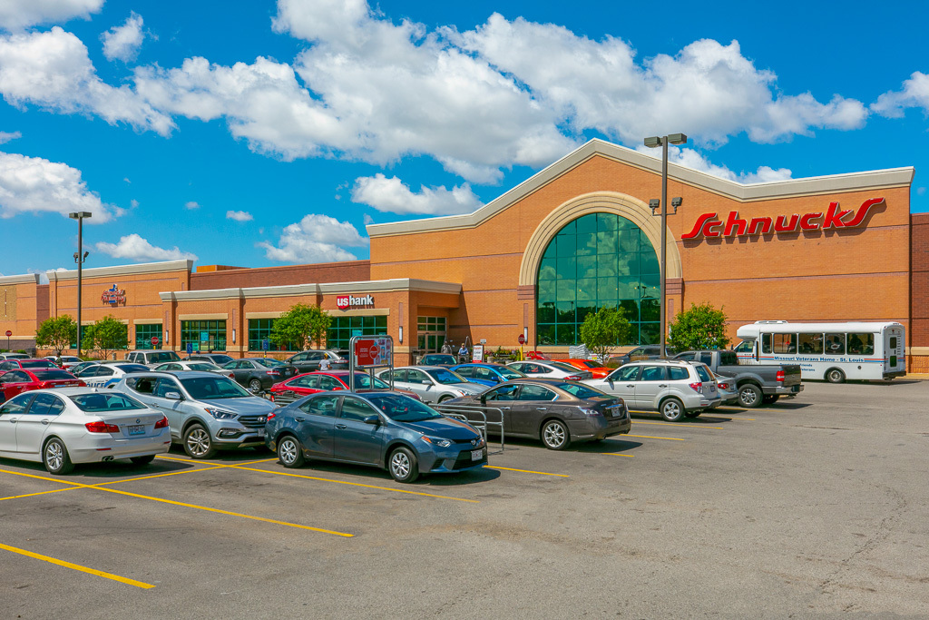 13915-14059 New Halls Ferry Rd, Florissant, MO for lease Building Photo- Image 1 of 18