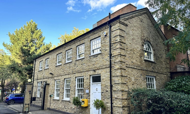 2 Devonhurst Pl, London for lease - Building Photo - Image 1 of 1