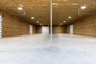 100 Industrial Dr, Clarksville, TN for lease Building Photo- Image 1 of 15