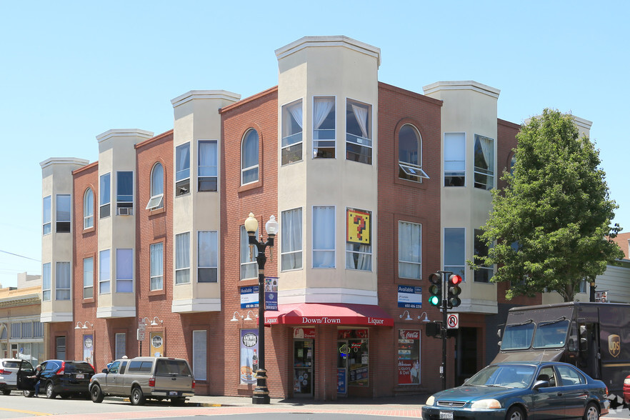 301 Grand Ave, South San Francisco, CA for lease - Building Photo - Image 1 of 10