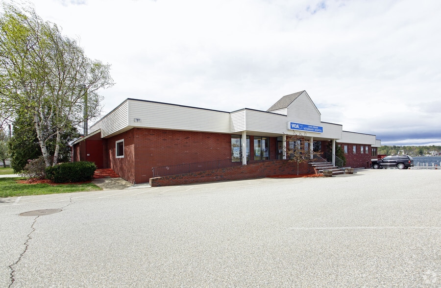 1266 Union Ave, Laconia, NH for sale - Building Photo - Image 1 of 6
