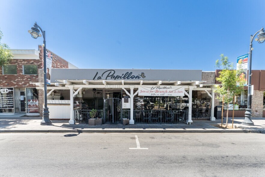 858 W Lancaster Blvd, Lancaster, CA 93534