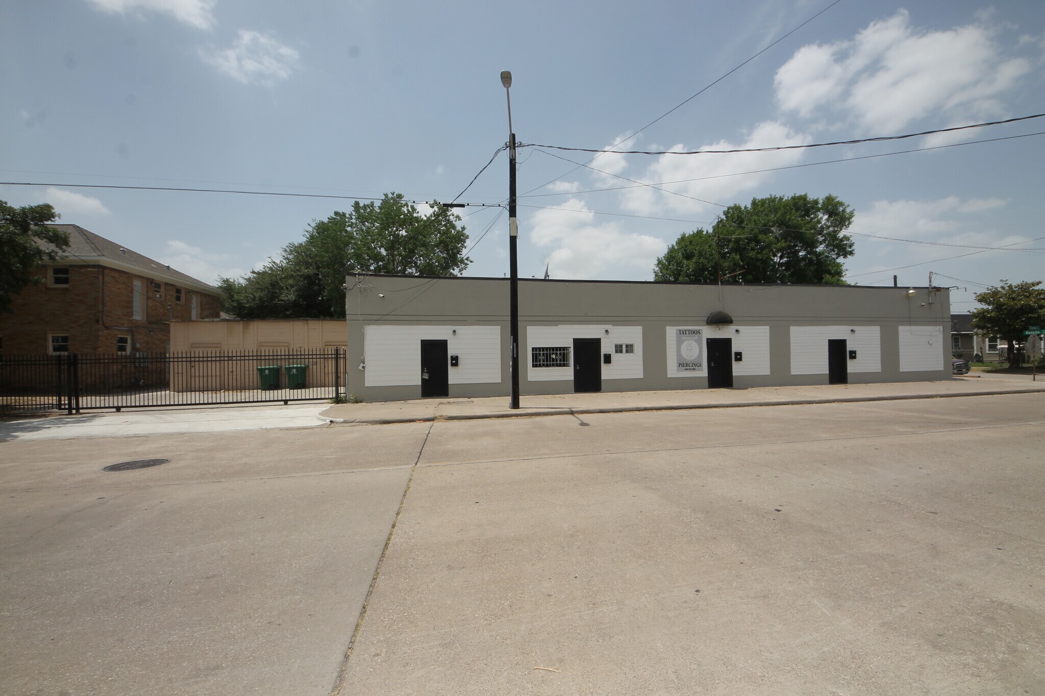 4202 Canal St, Houston, TX for lease Building Photo- Image 1 of 20