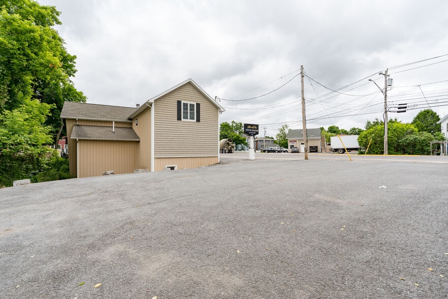 708 James St, Clayton, NY for sale - Building Photo - Image 3 of 48