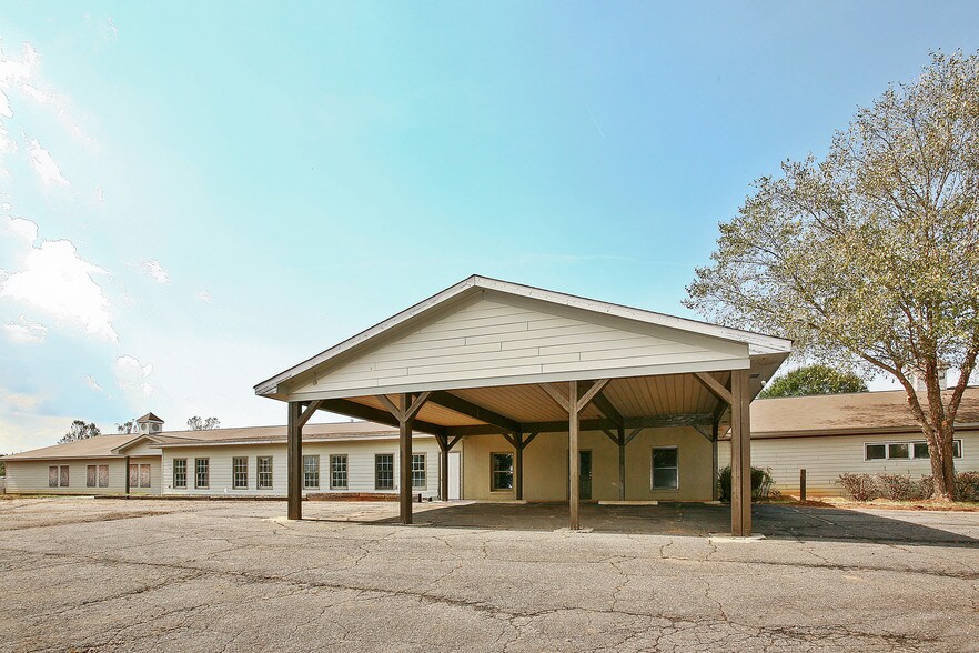 5230 Jot Em Down Rd, Cumming, GA 30041