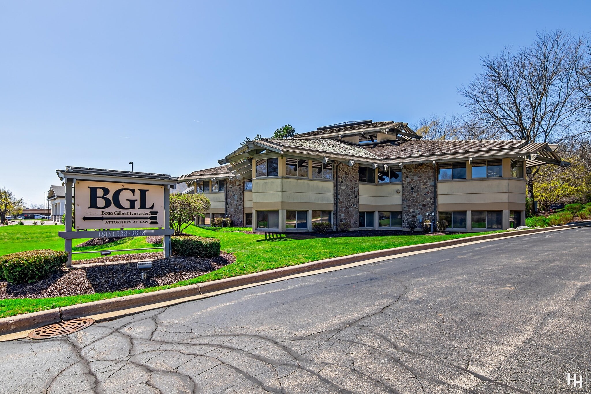 970 McHenry Ave, Crystal Lake, IL for sale Building Photo- Image 1 of 27