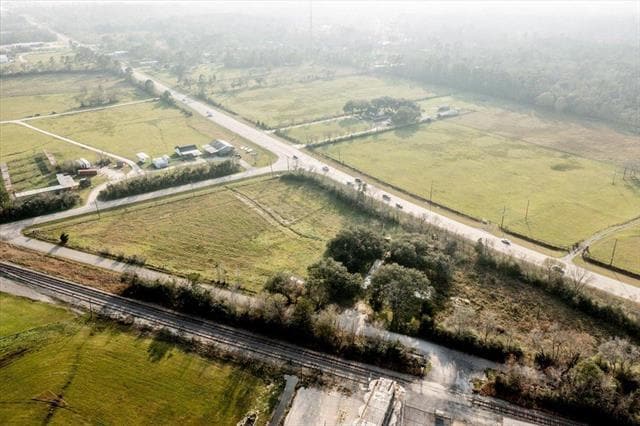 987 Gus Ln, Orange, TX for sale - Building Photo - Image 3 of 5